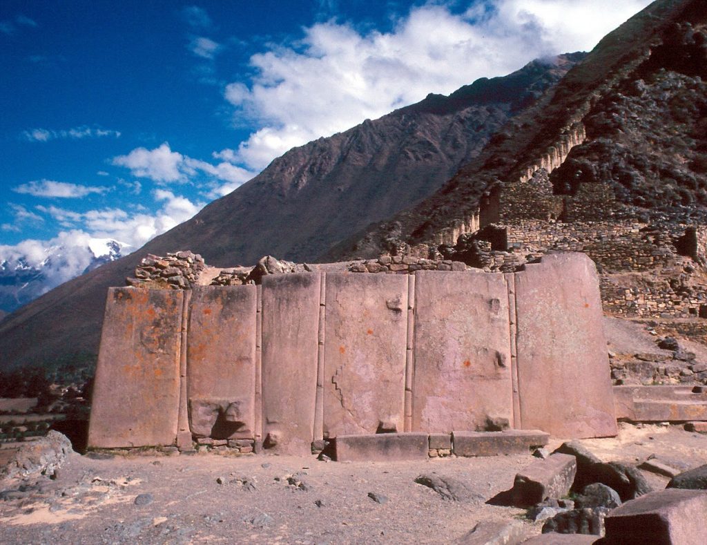 Ollantaytambo, one of the last Inca Capital, 3 Alternatives to Machu Picchu