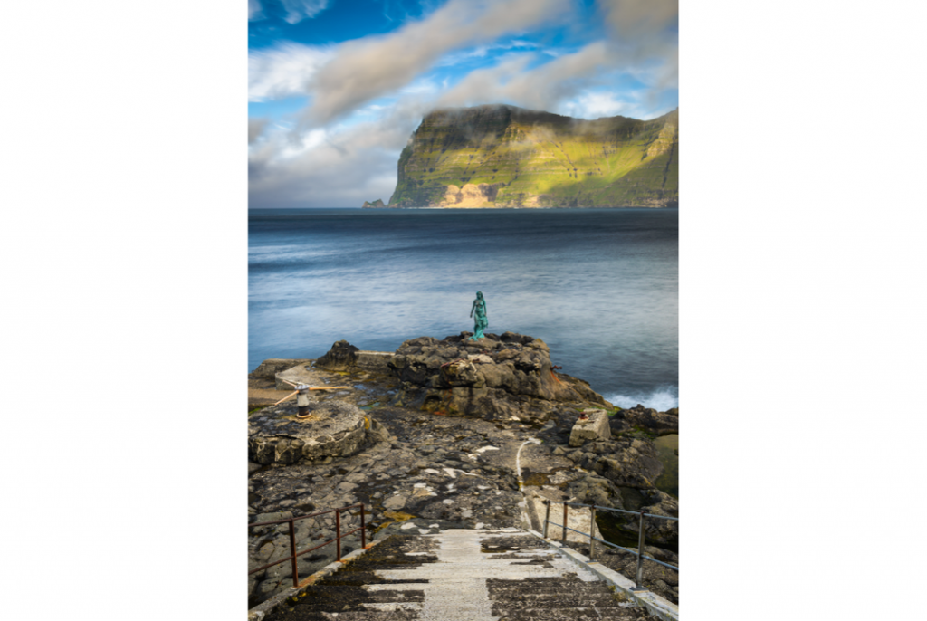 Selkie, Statue de Kopakonan, de Hans Pauli Olsen, Mikladalur, Îles Féroé