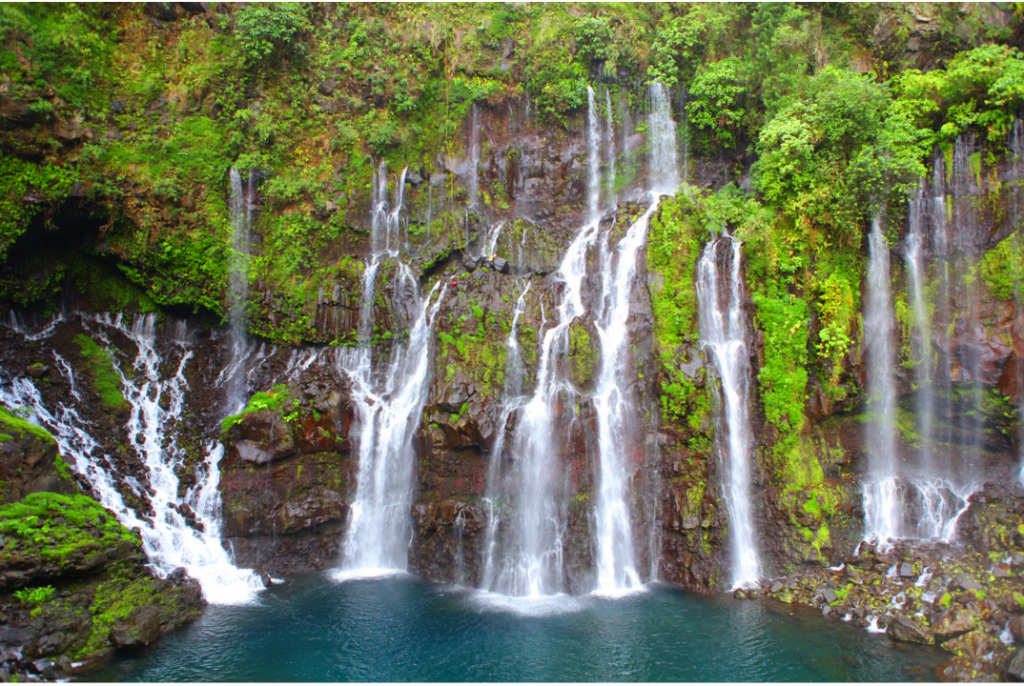 (Langevin waterfall, Reunion Island, ©canva)