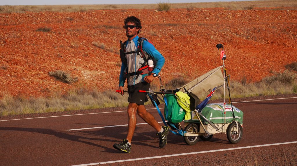 (Running across Australia ©Rémi Camus)