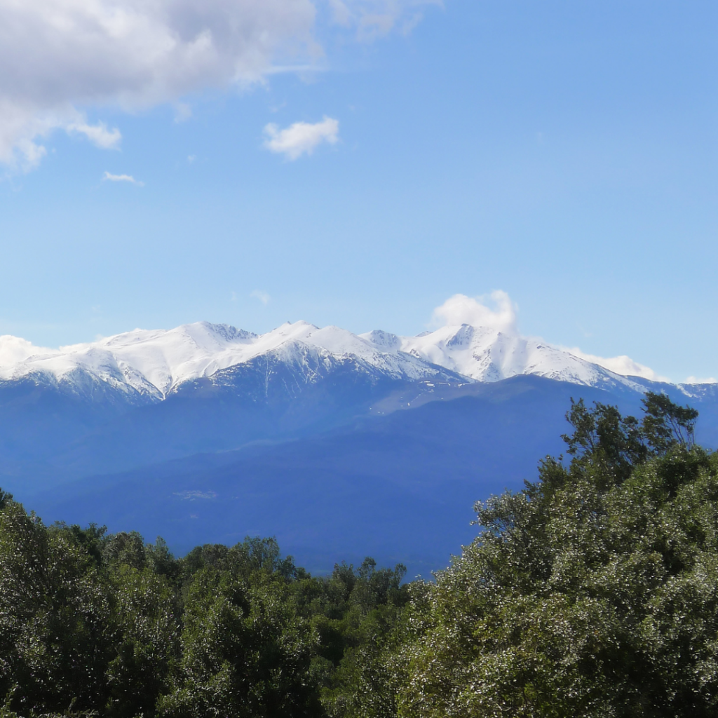 Pic du Canigou, tourisme durable en Occitanie 