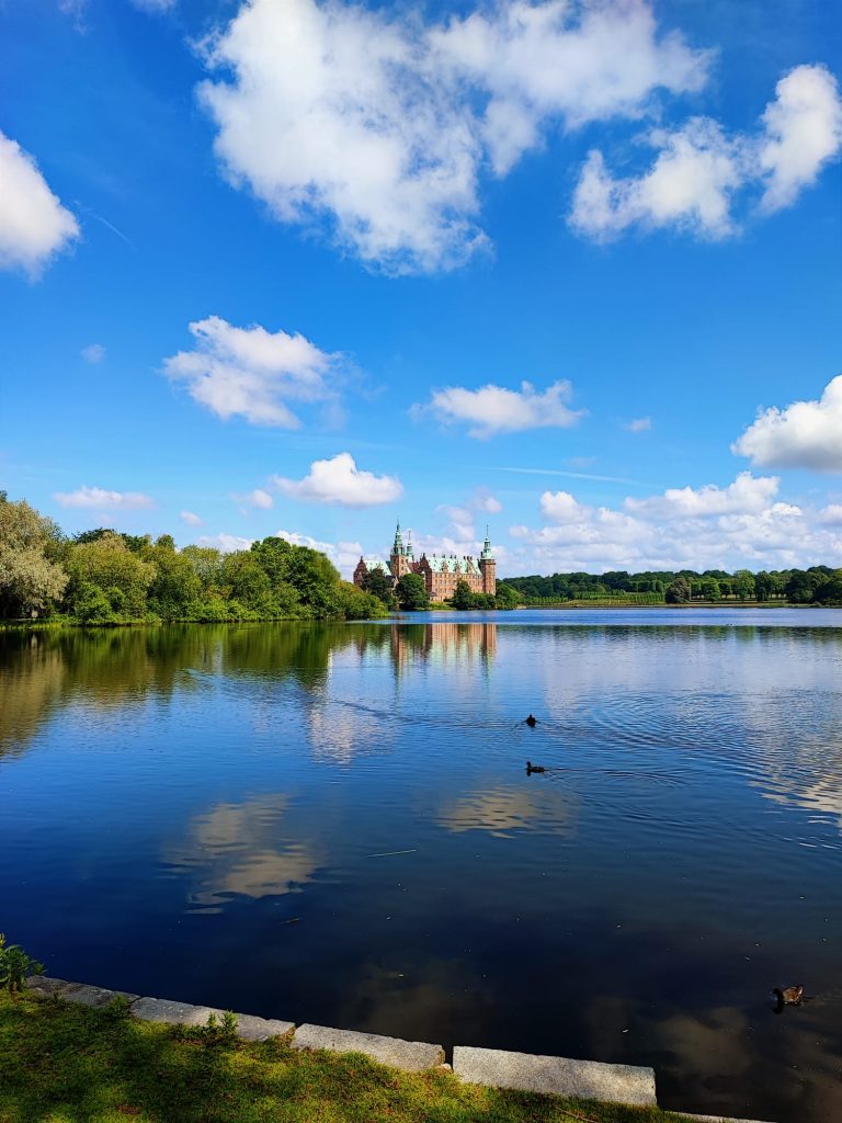 Eremitage Slottet Nature Park in Copenhagen, from the bike @Flockeo